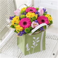 Spring Gift Bag with Chocolates